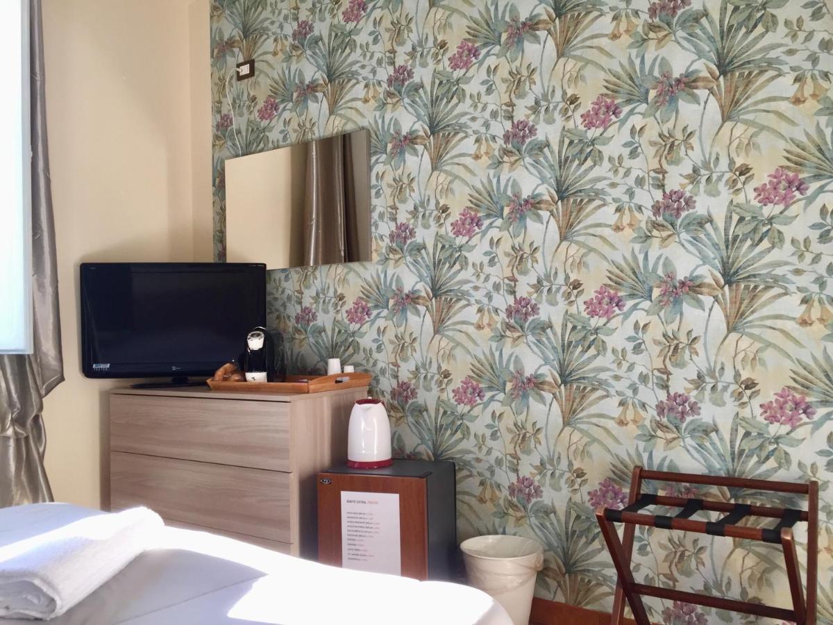 Bed and Breakfast 5 Keys Pisa Exterior foto